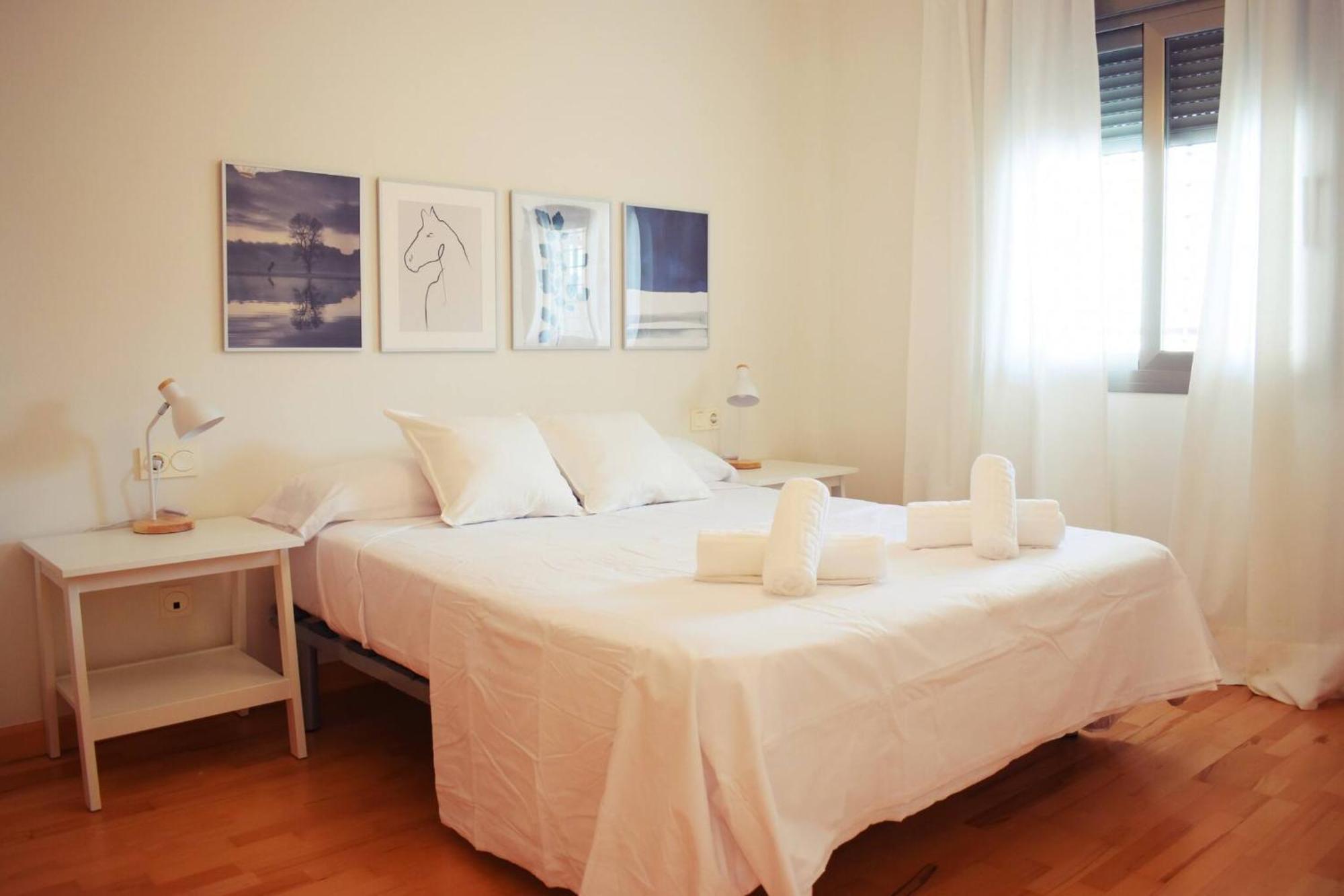 Coqueto Apartamento Cerca Del Centro Historico Malaga Luaran gambar