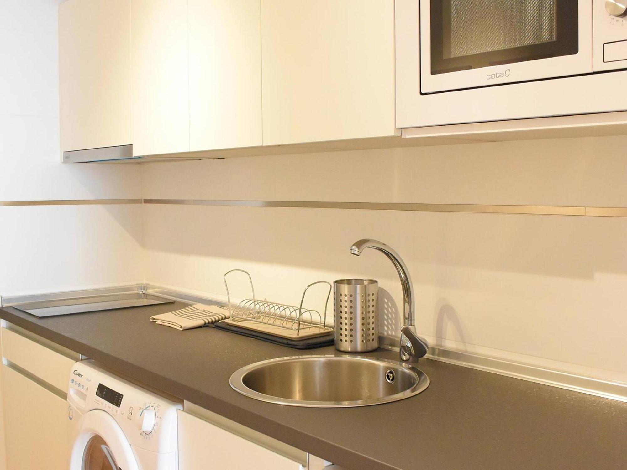 Coqueto Apartamento Cerca Del Centro Historico Malaga Luaran gambar